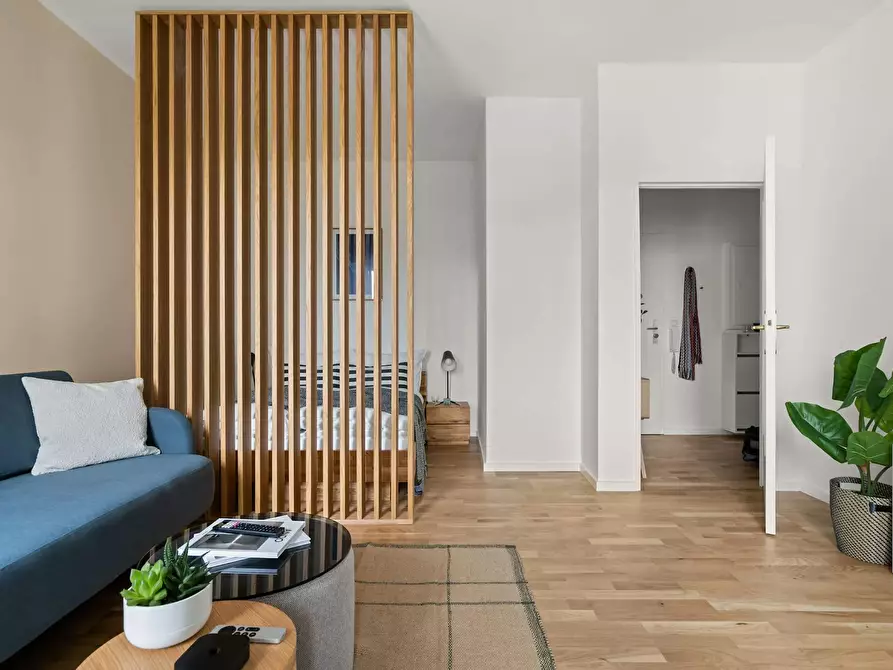 Immagine 2 di Appartamento in affitto  in Pannierstraße a Berlin