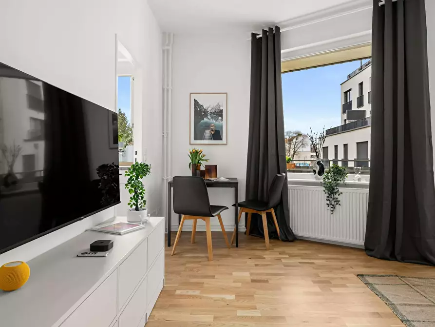 Immagine 1 di Appartamento in affitto  in Pannierstraße a Berlin