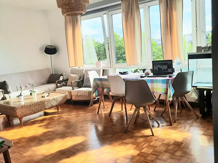 Immagine 5 di Appartamento in affitto  in Ferdinand Lousbergskaai a Gent