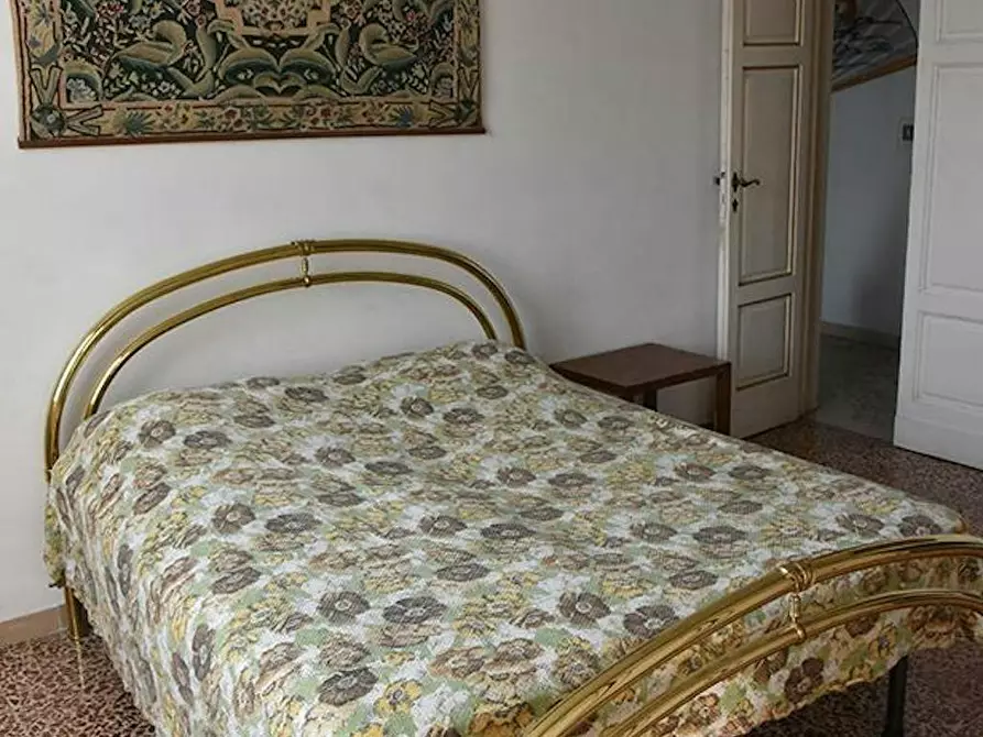 Immagine 3 di Camera in affitto  in Via Agostino Lapini a Firenze