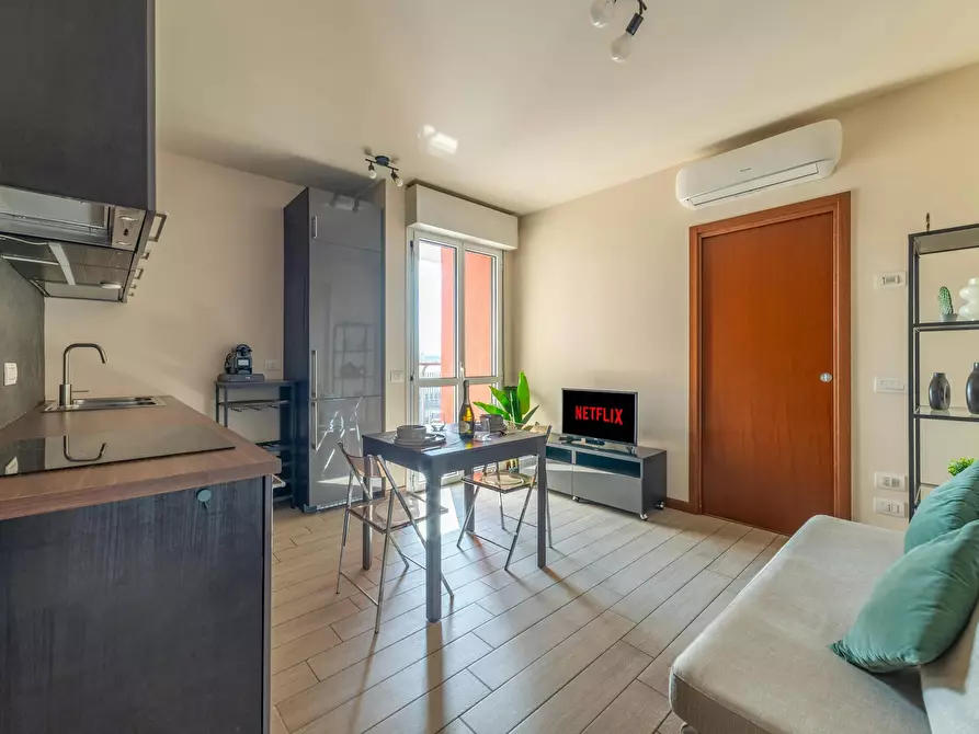 Immagine 3 di Appartamento in affitto  in Via Enrico Cosenz a Milano