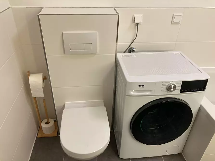 Immagine 5 di Appartamento in affitto  in Georgi-Dimitroff-Straße a Halle