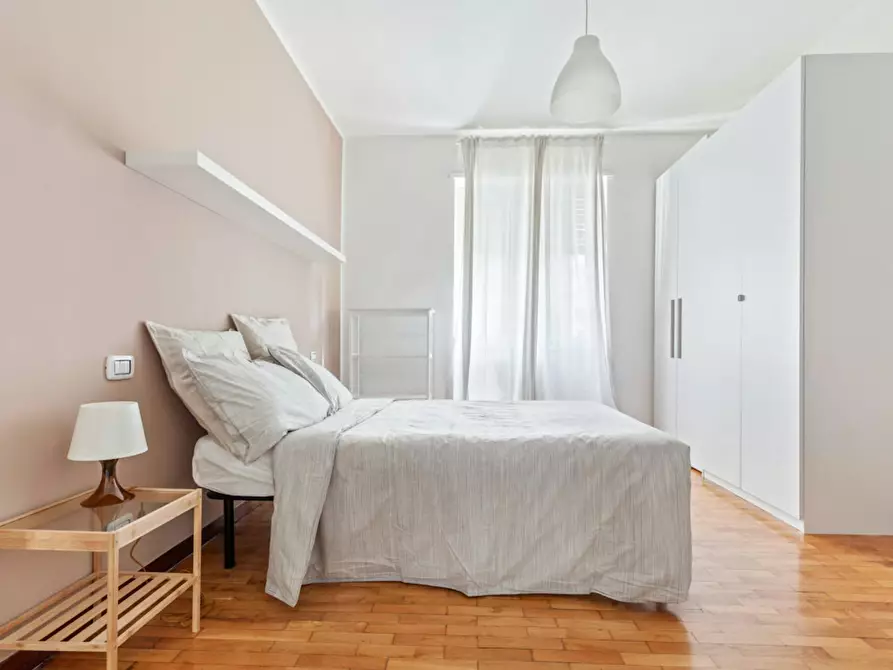 Immagine 3 di Camera in affitto  in Via Antonio Panizzi a Milano