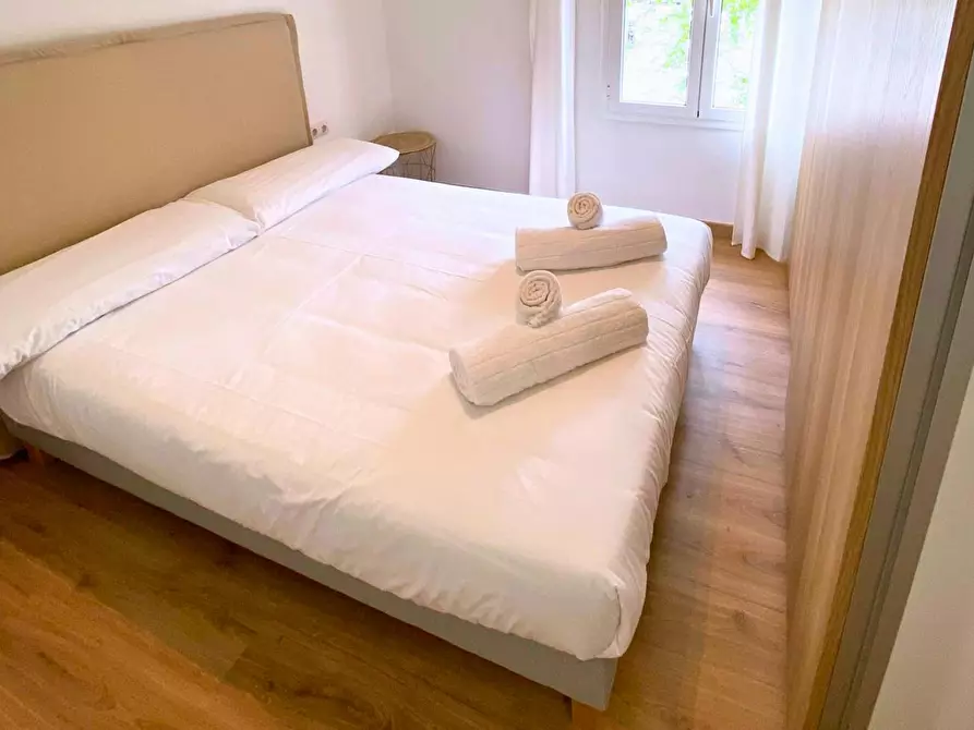 Immagine 3 di Appartamento in affitto  in Carrer del Marroc a Barcelona