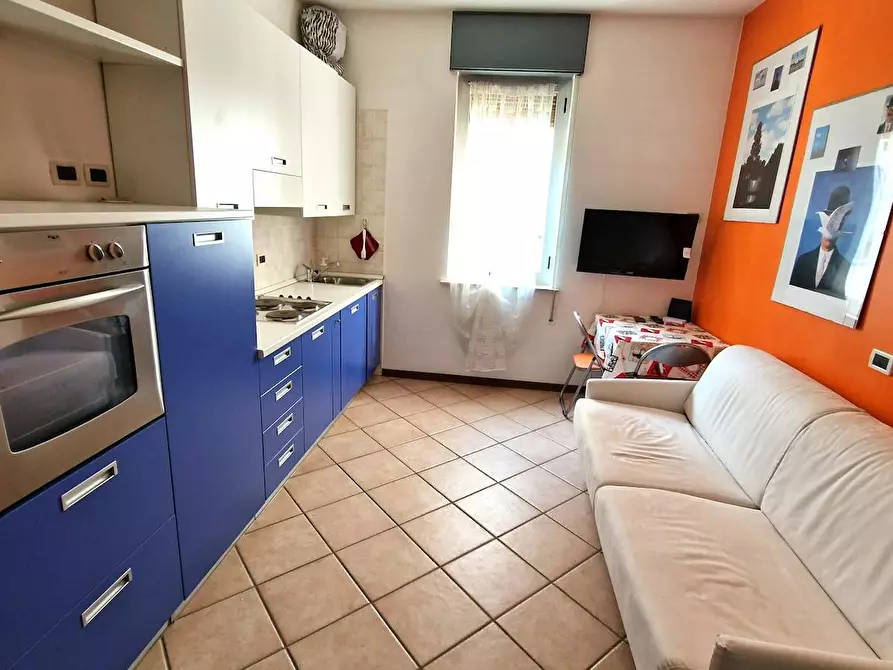 Immagine 2 di Appartamento in affitto  in Via Attilio Momigliano a Milano