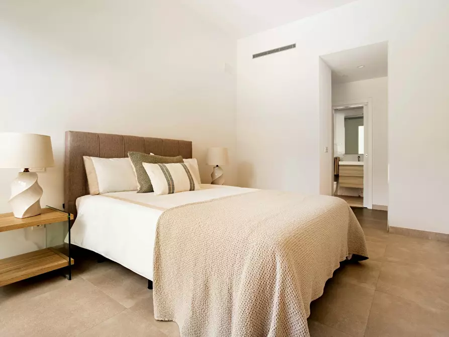 Immagine 2 di Appartamento in affitto  in Calle del Jacaranda a Madrid