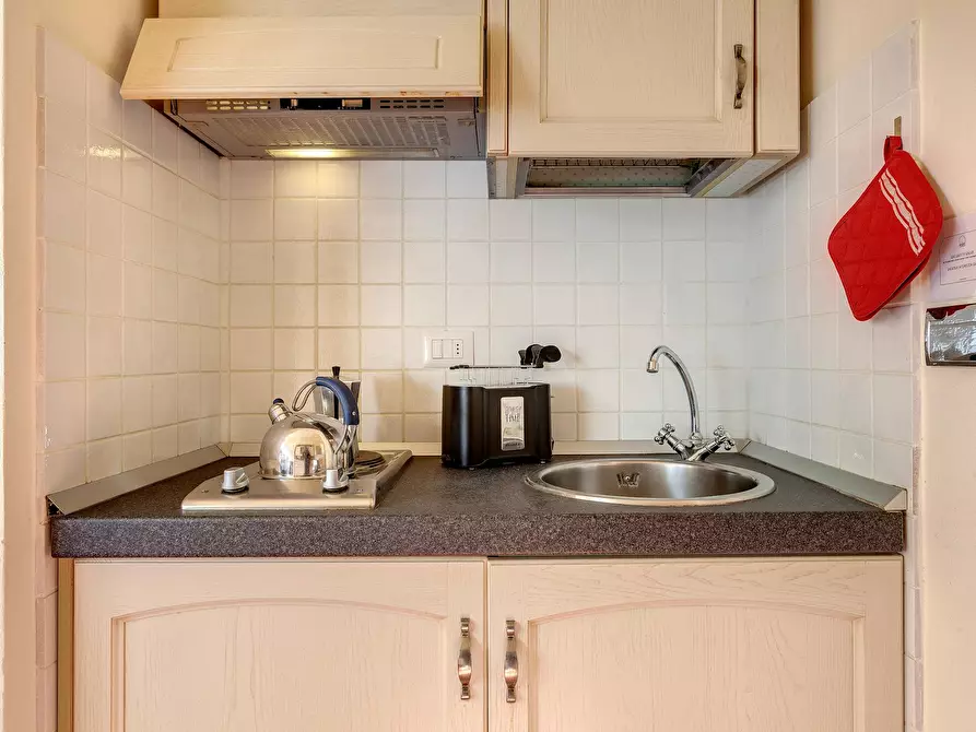 Immagine 5 di Appartamento in affitto  in Via dell'Osteria del Guanto a Firenze