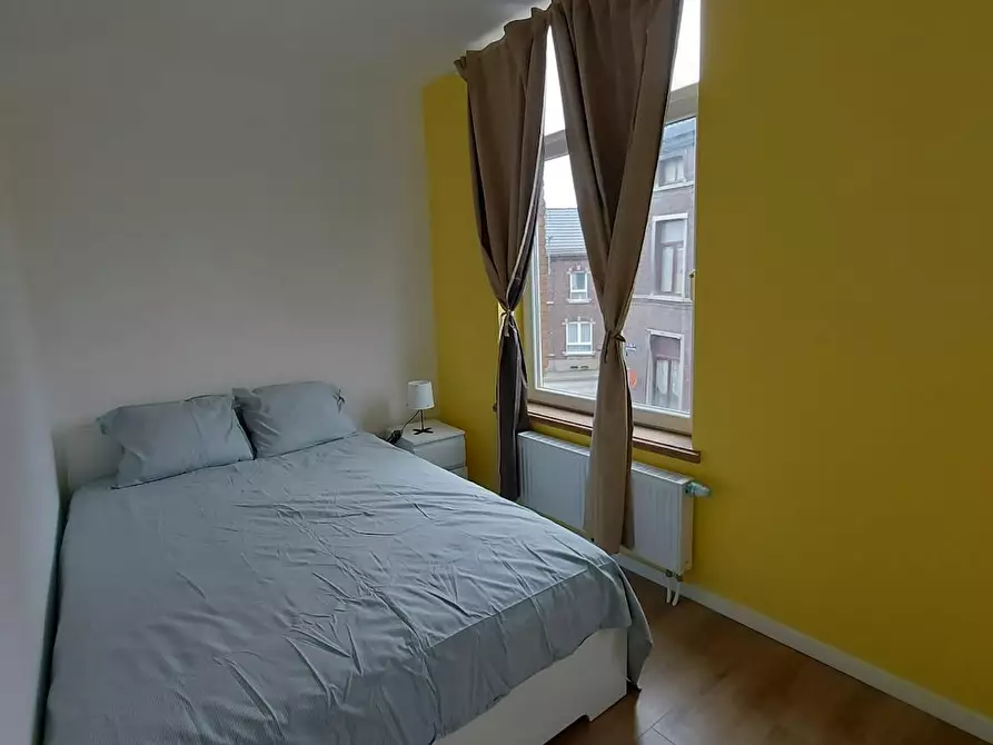 Immagine 1 di Camera in affitto  in Rue Pierre Hans a Monceau-Sur-Sambre
