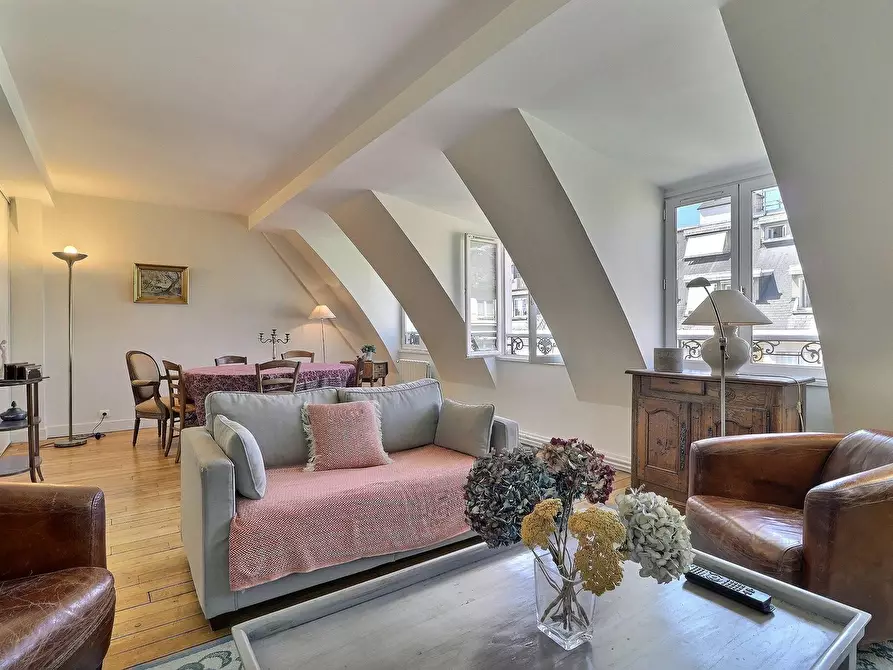 Immagine 2 di Appartamento in affitto  in Rue César Franck a Paris