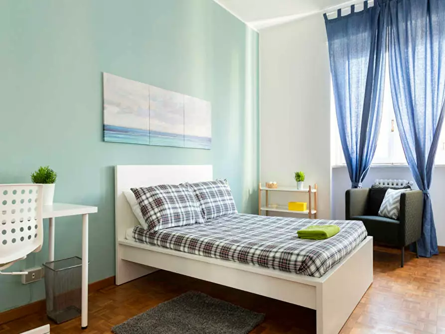 Immagine 3 di Camera in affitto  in Via dei Mandorli a Buccinasco