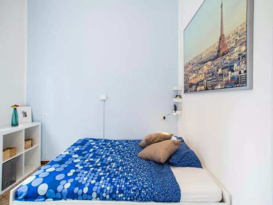 Immagine 2 di Camera in affitto  in Viale Carlo Espinasse a Milano