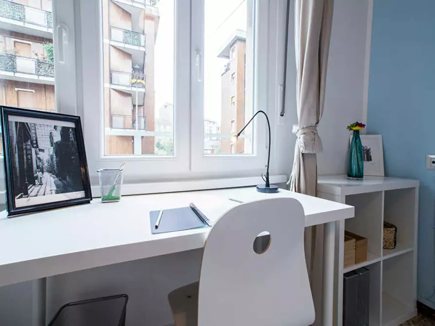 Immagine 6 di Camera in affitto  in Viale Carlo Espinasse a Milano