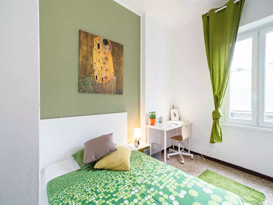 Immagine 1 di Camera in affitto  in Viale Carlo Espinasse a Milano