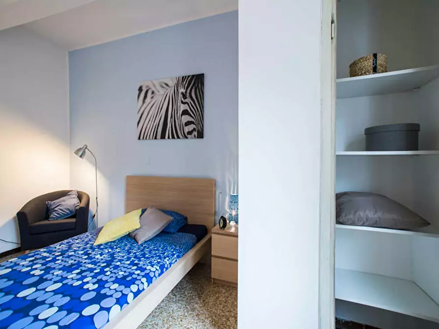 Immagine 3 di Camera in affitto  in Viale Carlo Espinasse a Milano