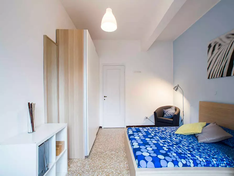 Immagine 8 di Camera in affitto  in Viale Carlo Espinasse a Milano