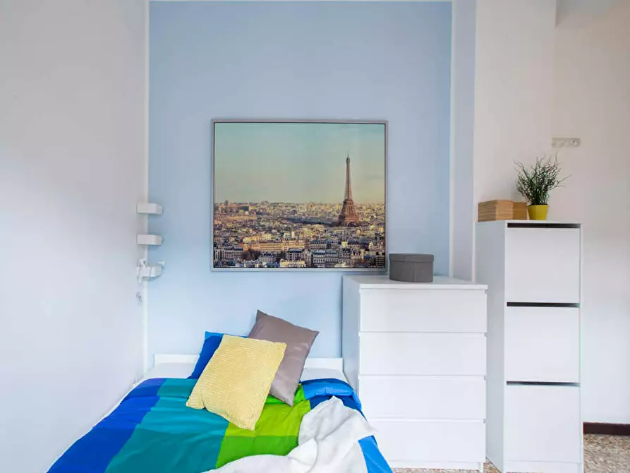 Immagine 2 di Camera in affitto  in Viale Carlo Espinasse a Milano