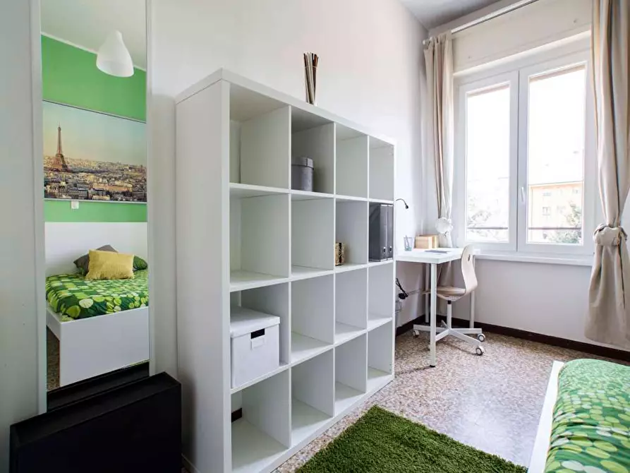 Immagine 5 di Camera in affitto  in Viale Carlo Espinasse a Milano