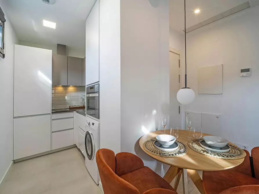Immagine 4 di Appartamento in affitto  in Calle del Cardenal Cisneros a Madrid