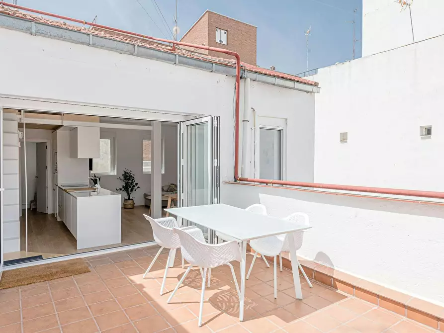Immagine 4 di Appartamento in affitto  in Calle de Ávila a Madrid