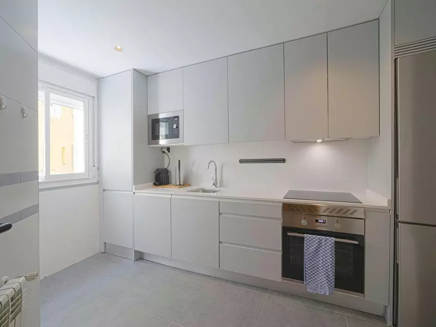 Immagine 9 di Appartamento in affitto  in Calle del Doctor Fleming a Madrid