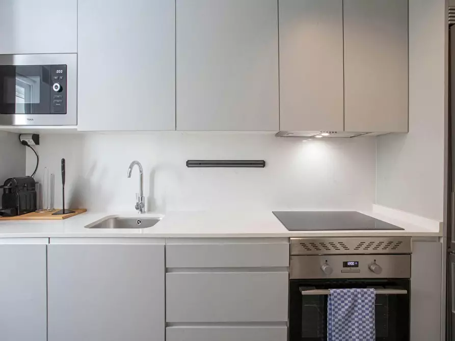 Immagine 7 di Appartamento in affitto  in Calle del Doctor Fleming a Madrid