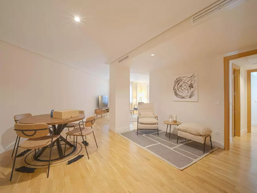 Immagine 5 di Appartamento in affitto  in Calle del Doctor Fleming a Madrid