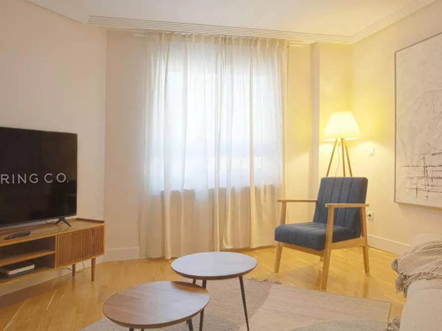 Immagine 3 di Appartamento in affitto  in Calle del Doctor Fleming a Madrid