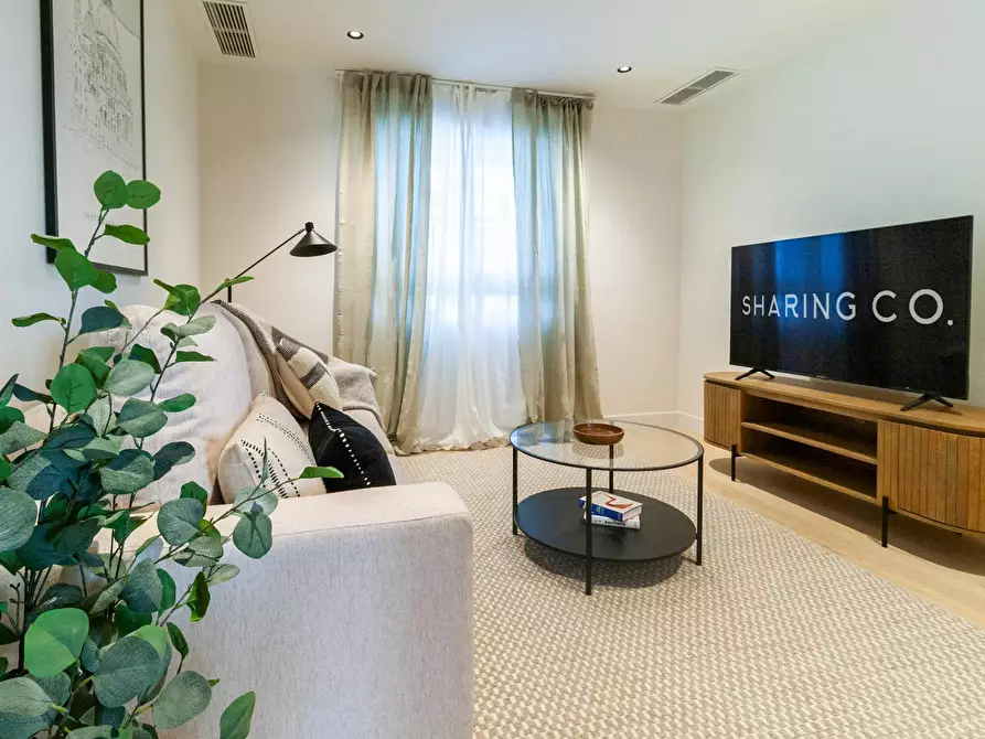 Immagine 2 di Appartamento in affitto  in Calle del Doctor Fleming a Madrid