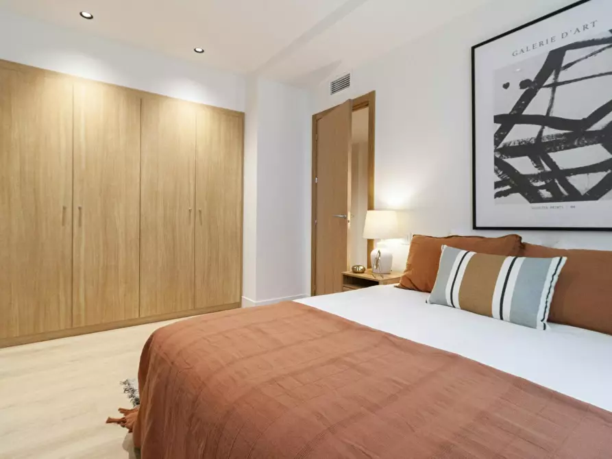 Immagine 10 di Appartamento in affitto  in Calle del Doctor Fleming a Madrid