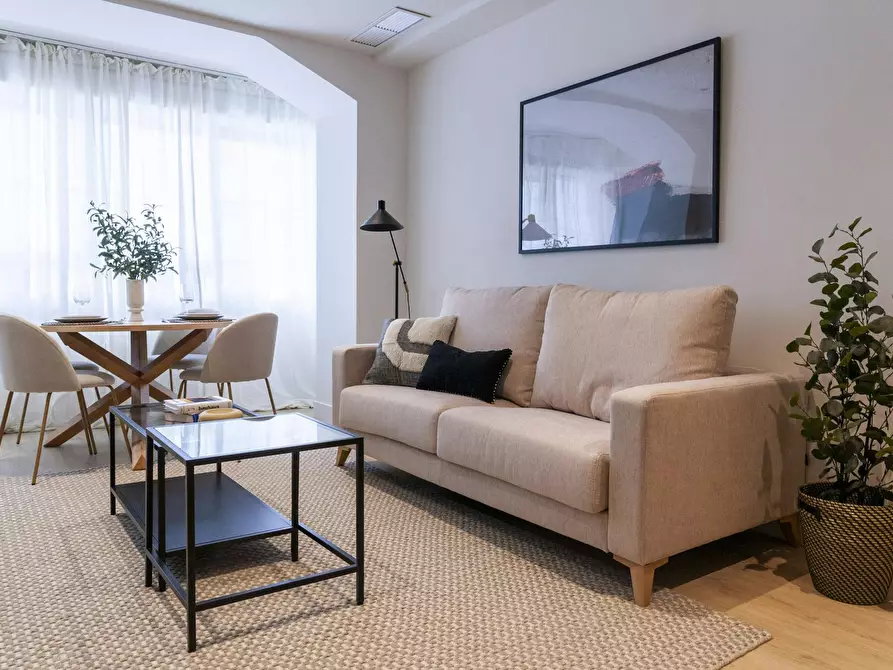 Immagine 4 di Appartamento in affitto  in Calle del Doctor Fleming a Madrid