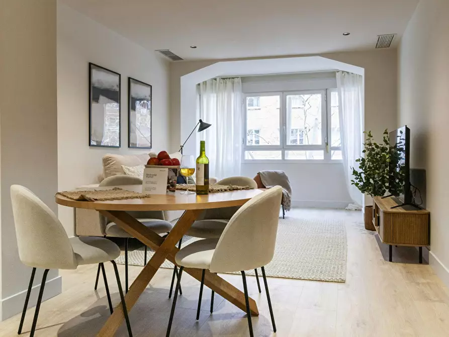 Immagine 5 di Appartamento in affitto  in Calle del Doctor Fleming a Madrid