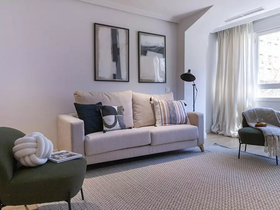 Immagine 1 di Appartamento in affitto  in Calle del Doctor Fleming a Madrid