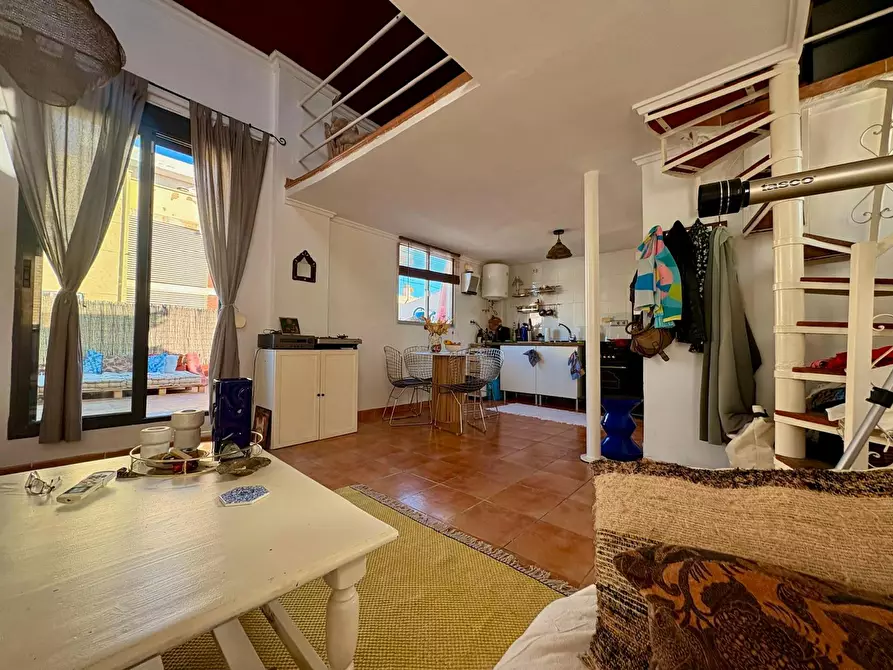 Immagine 4 di Appartamento in affitto  in Carrer Pedro Aleixandre a Valencia