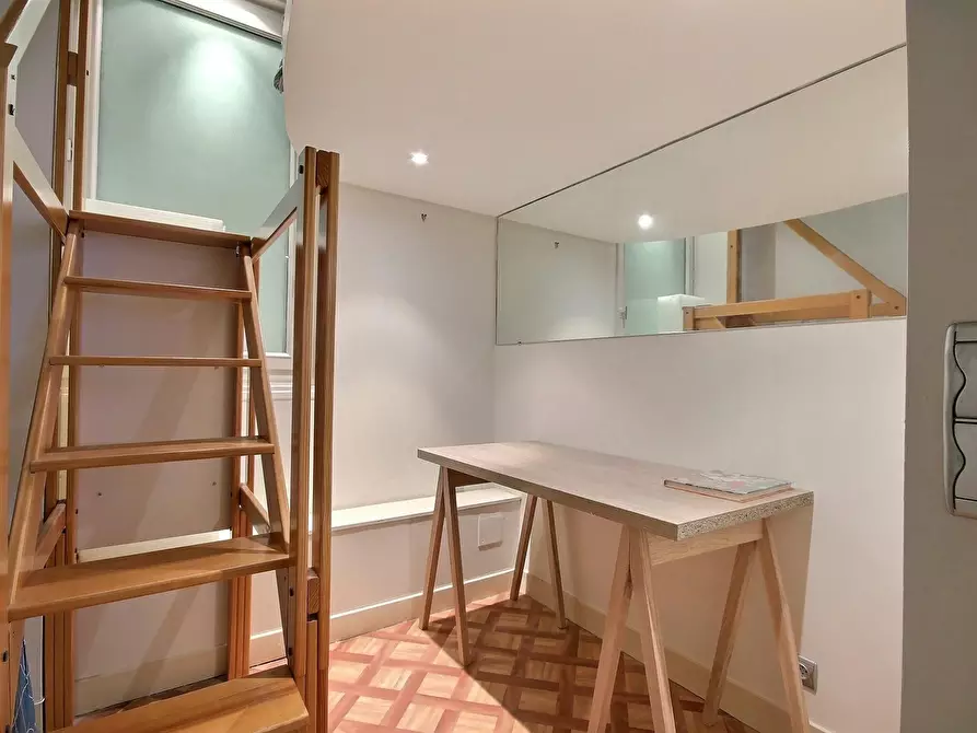 Immagine 2 di Appartamento in affitto  in Rue de l'Assomption a Paris 16