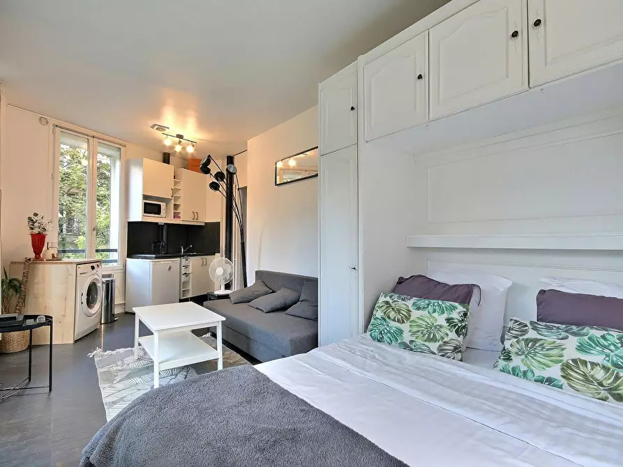 Immagine 3 di Appartamento in affitto  in Rue des Batignolles a Paris 17