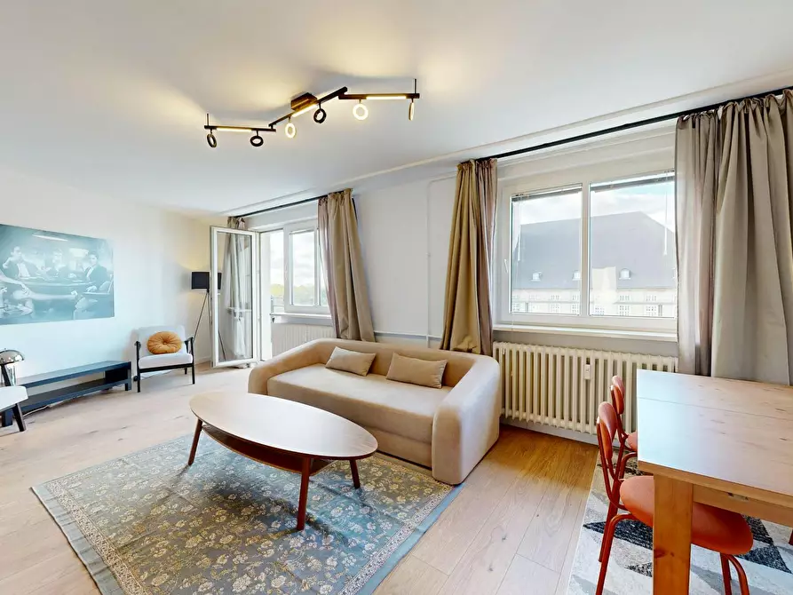 Immagine 1 di Appartamento in affitto  in Martin-Luther-Straße a Berlin