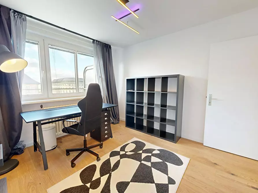 Immagine 10 di Appartamento in affitto  in Martin-Luther-Straße a Berlin