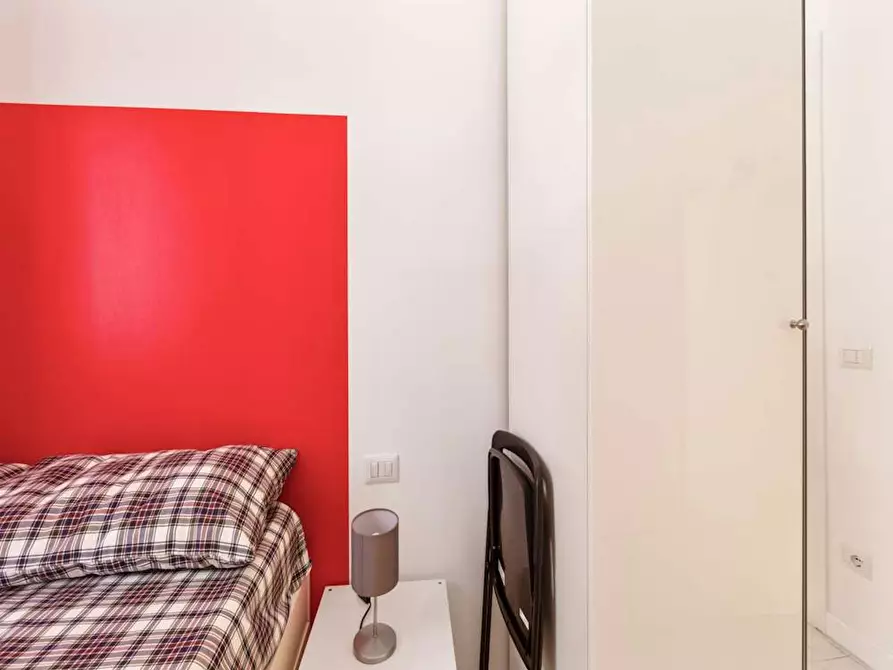 Immagine 3 di Camera in affitto  in Via Pantigliate a Milano