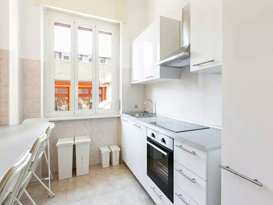 Immagine 5 di Camera in affitto  in Via Pantigliate a Milano