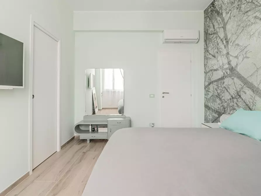 Immagine 5 di Appartamento in affitto  in Via Conte di Carmagnola a Roma