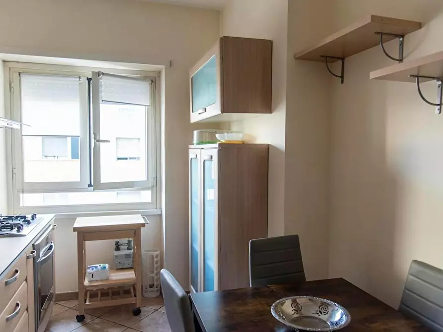 Immagine 6 di Camera in affitto  in Via Calpurnio Fiamma a Roma