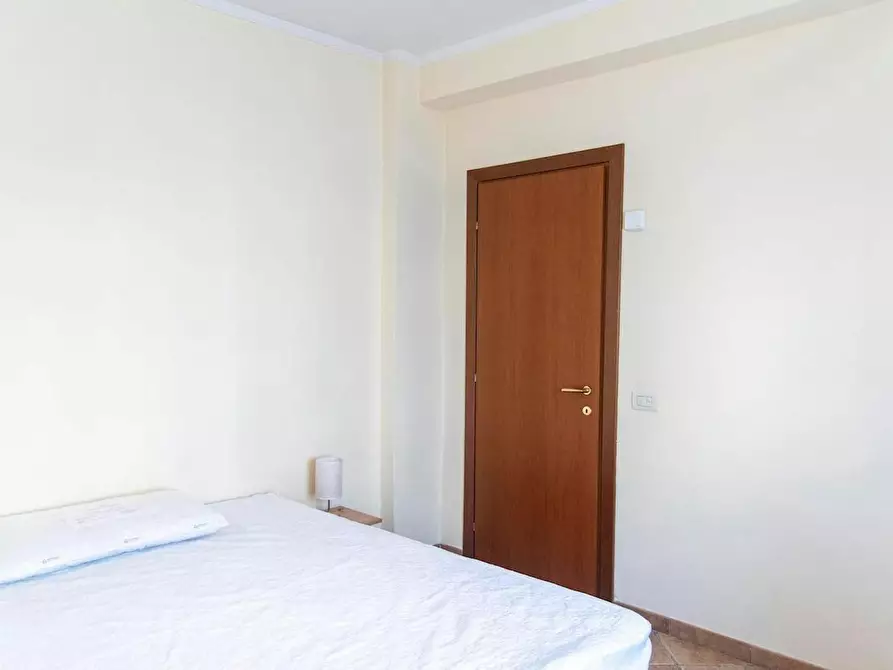 Immagine 4 di Camera in affitto  in Via Calpurnio Fiamma a Roma