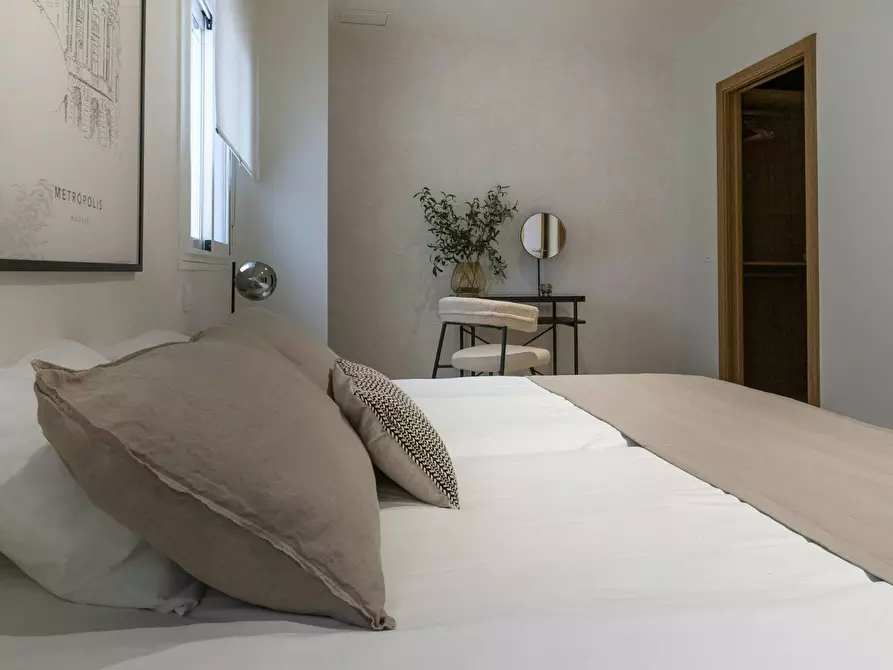 Immagine 4 di Appartamento in affitto  in Calle del Doctor Fleming a Madrid