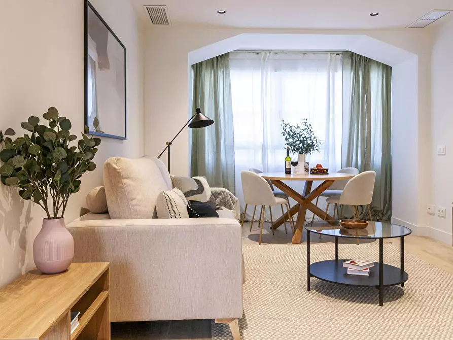Immagine 10 di Appartamento in affitto  in Calle del Doctor Fleming a Madrid