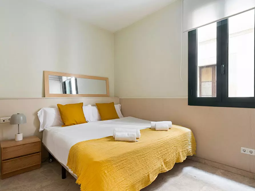 Immagine 8 di Appartamento in affitto  in Carrer de la Mercè a Barcelona