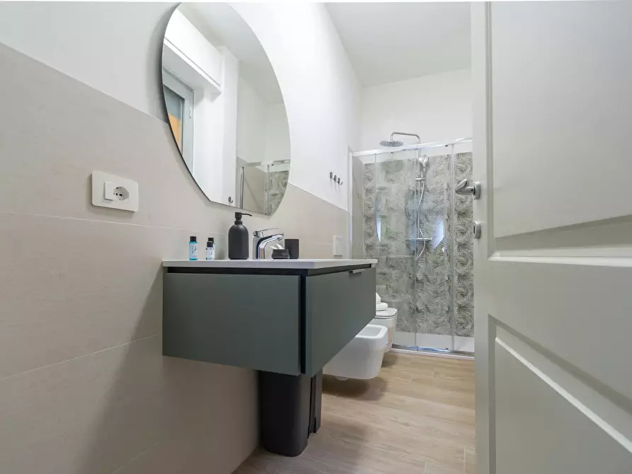 Immagine 5 di Appartamento in affitto  in Via Lodovico Muratori a Milano