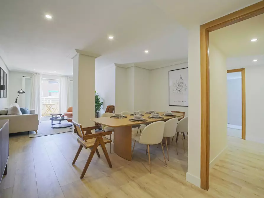 Immagine 9 di Appartamento in affitto  in Calle del Doctor Fleming a Madrid