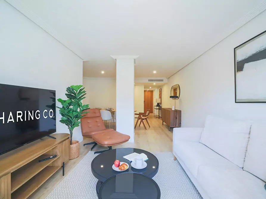 Immagine 2 di Appartamento in affitto  in Calle del Doctor Fleming a Madrid