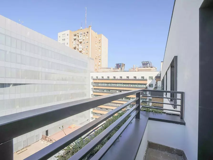 Immagine 8 di Appartamento in affitto  in Calle del Doctor Fleming a Madrid