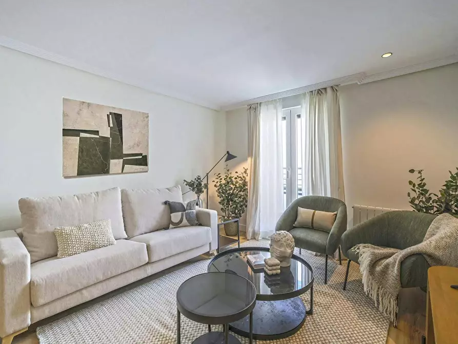 Immagine 3 di Appartamento in affitto  in Calle del Doctor Fleming a Madrid